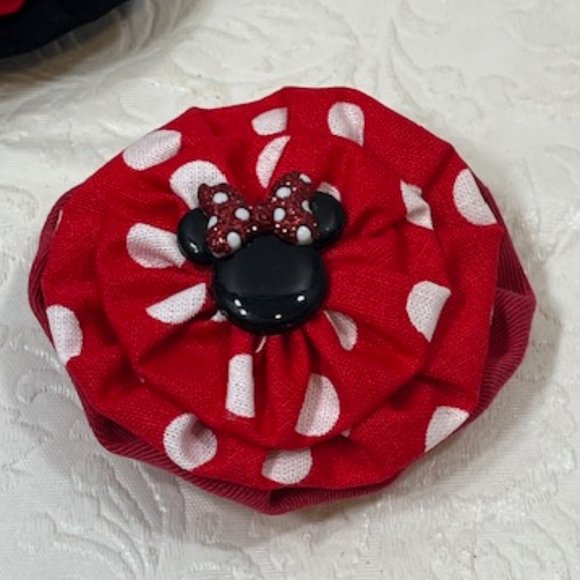 Set of 2 Handmade Mickey/Minnie Mouse Fabric Magnets Fridge Office Locker NEW - Picture 6 of 9